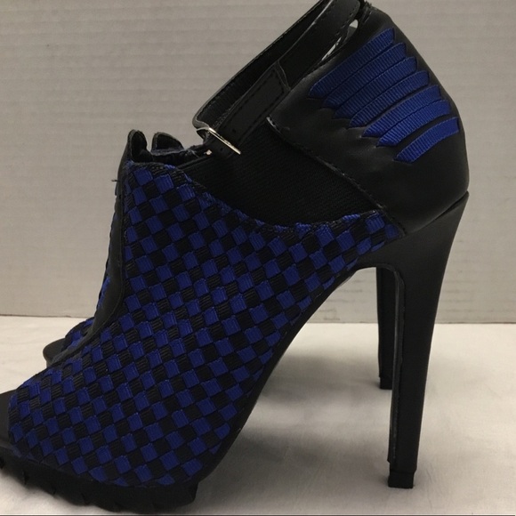 YRU SHOES - Picture 4 of 14